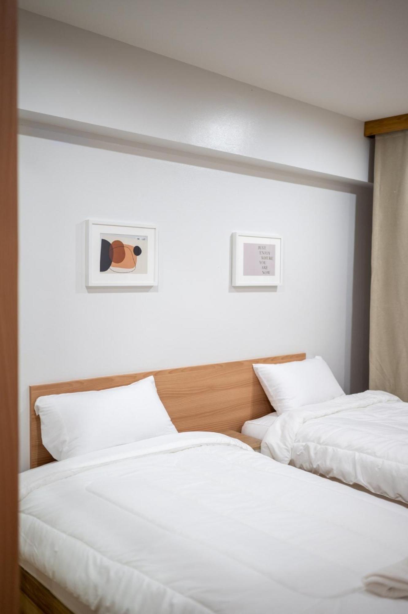 Creston Grand Hotel Suphan Buri Exterior foto